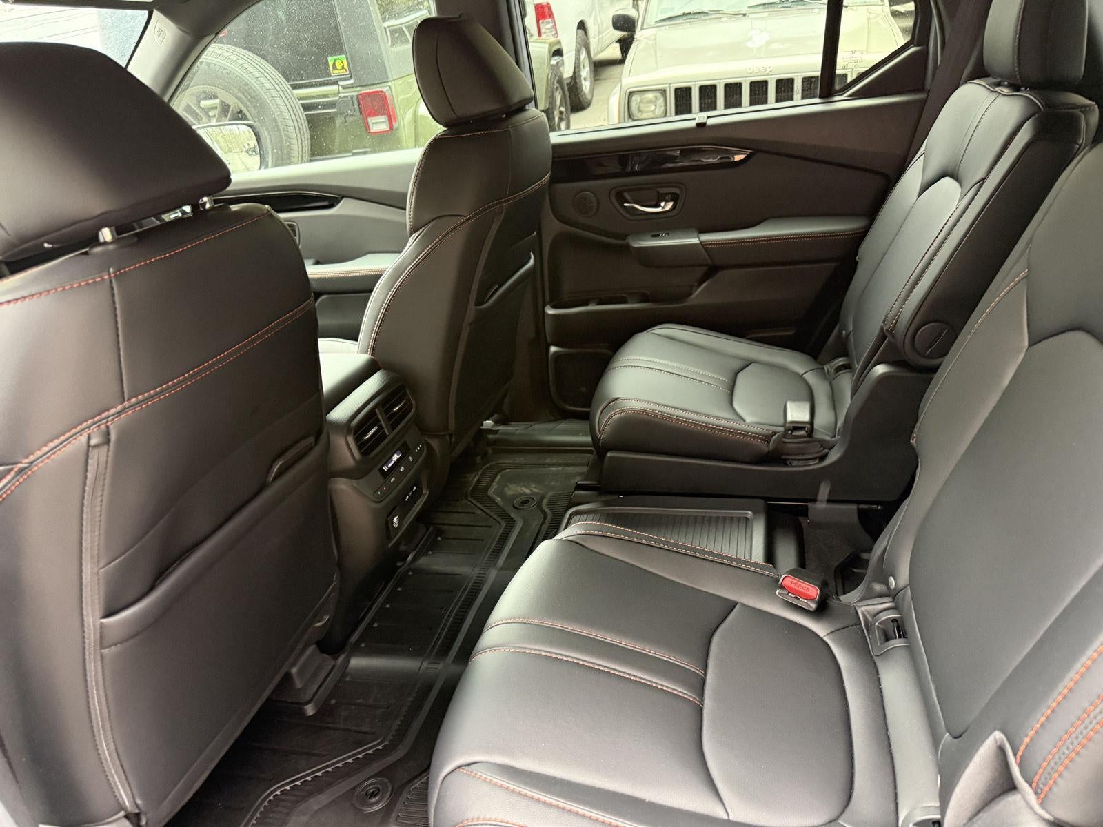 2025 Honda Pilot TrailSport