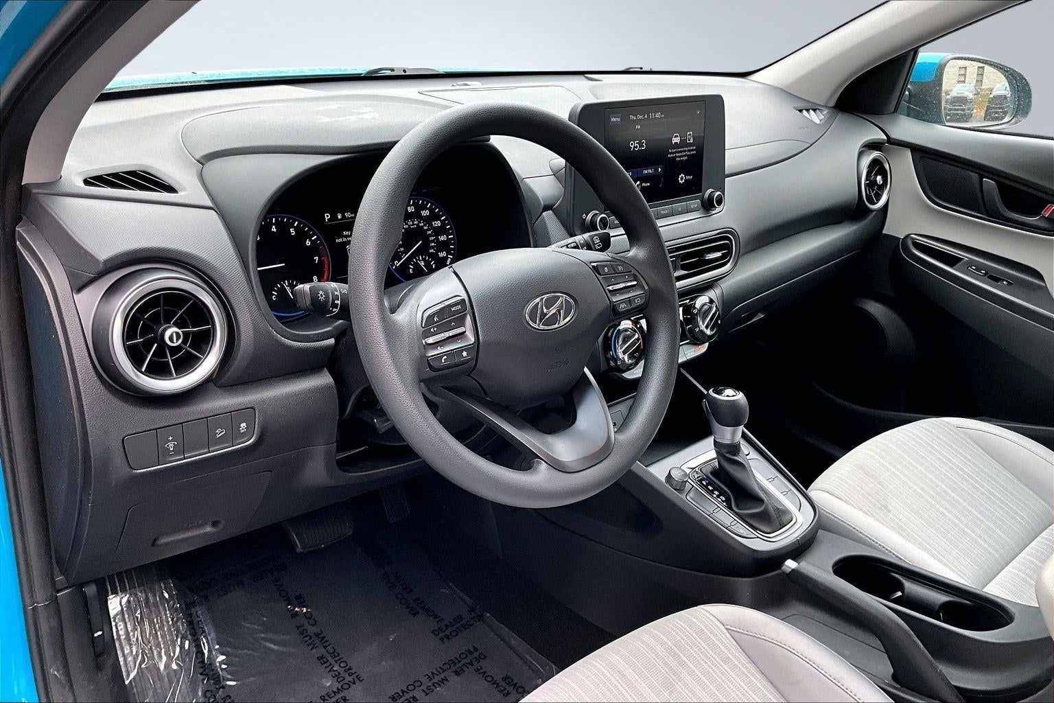 2022 Hyundai Kona SEL