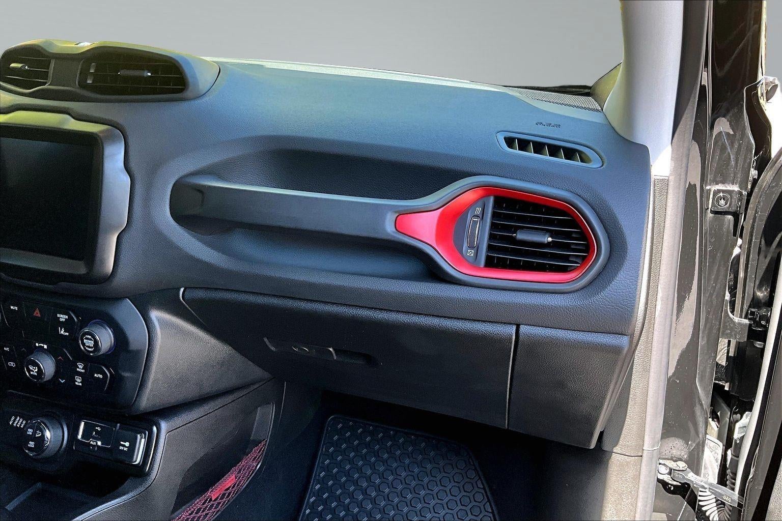 2023 Jeep Renegade Trailhawk