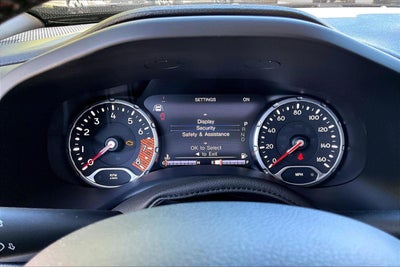 2023 Jeep Renegade Trailhawk