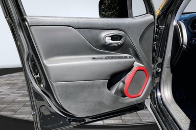 2023 Jeep Renegade Trailhawk