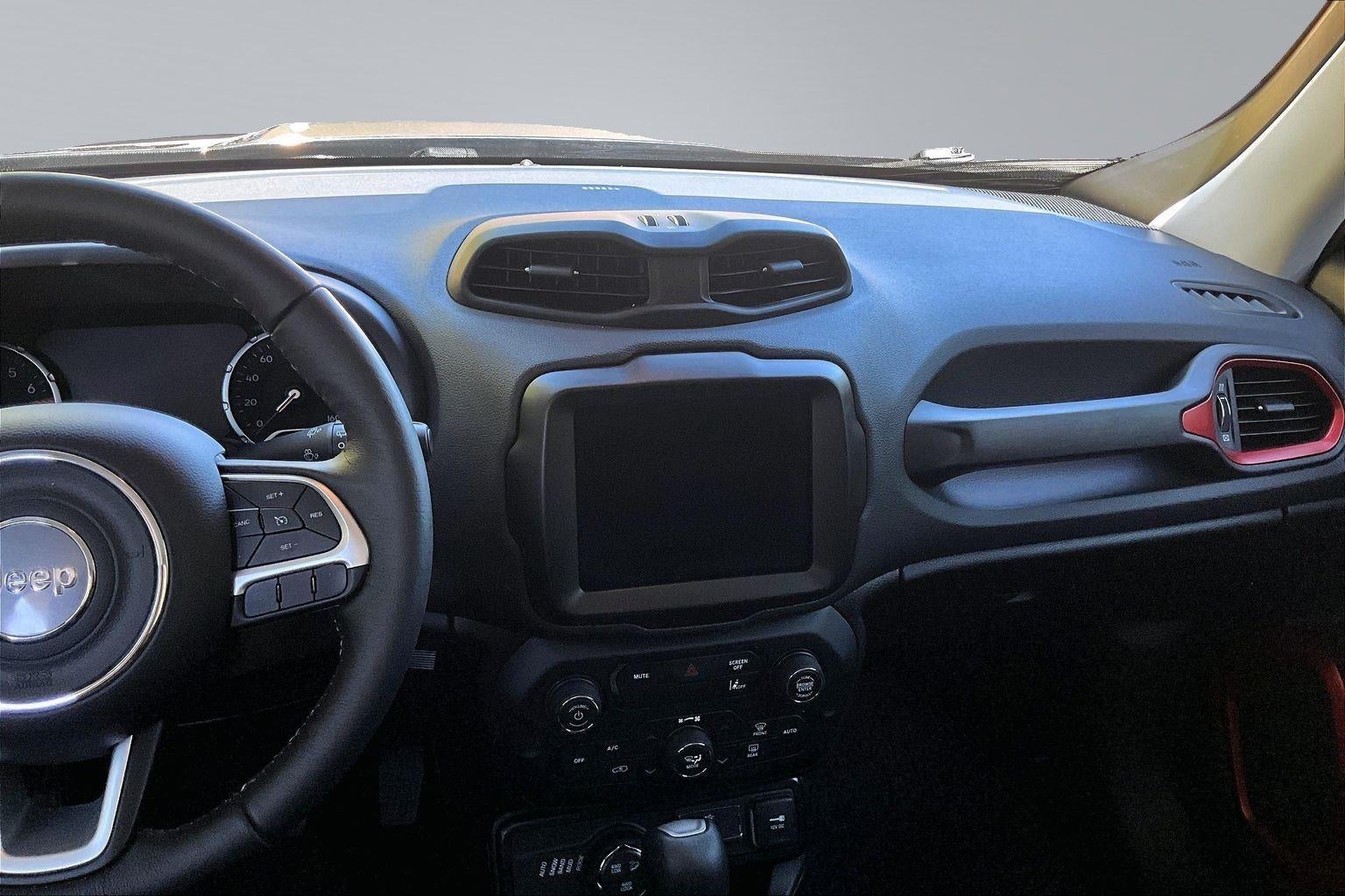 2023 Jeep Renegade Trailhawk