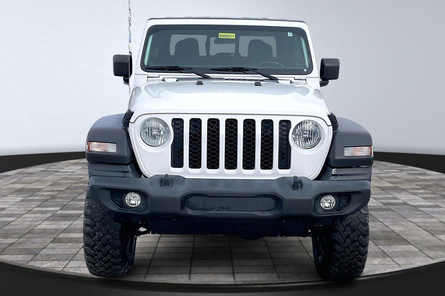2020 Jeep Gladiator Sport S photo 3