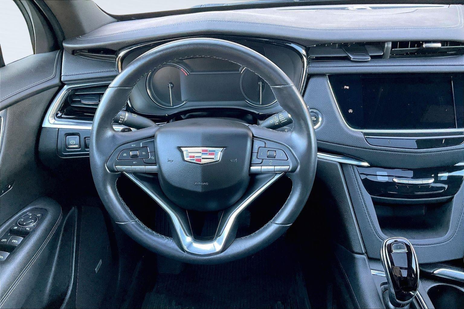 2023 Cadillac XT6 FWD Luxury