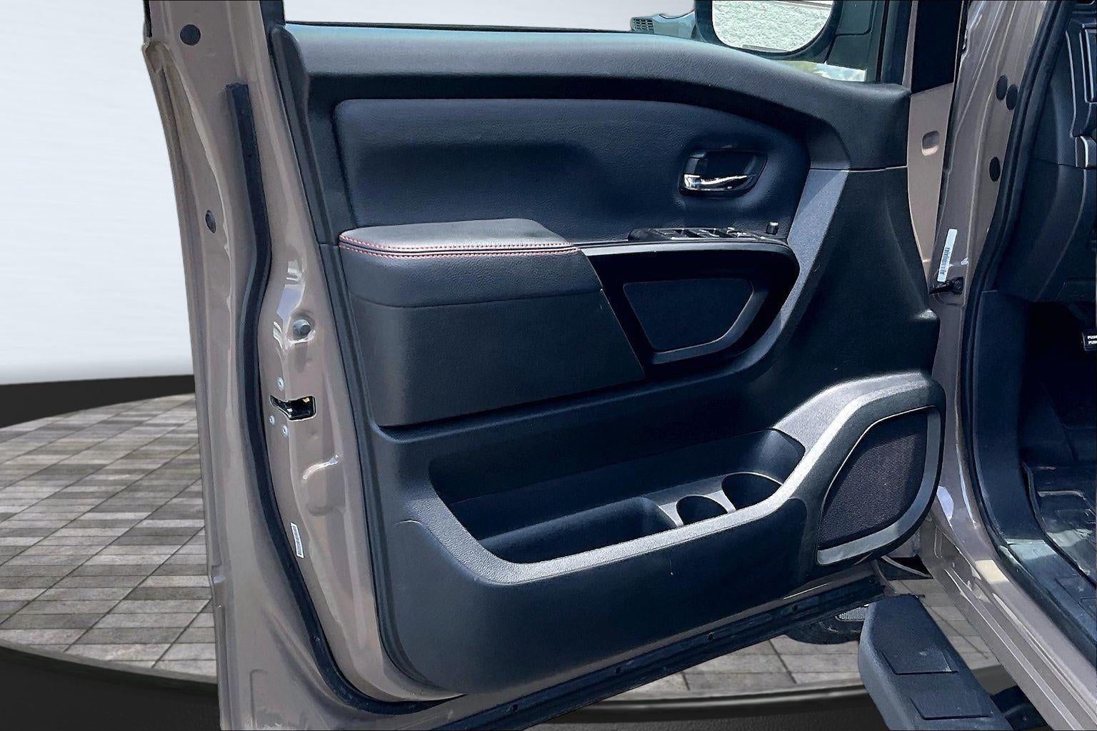2024 Nissan Titan PRO-4X