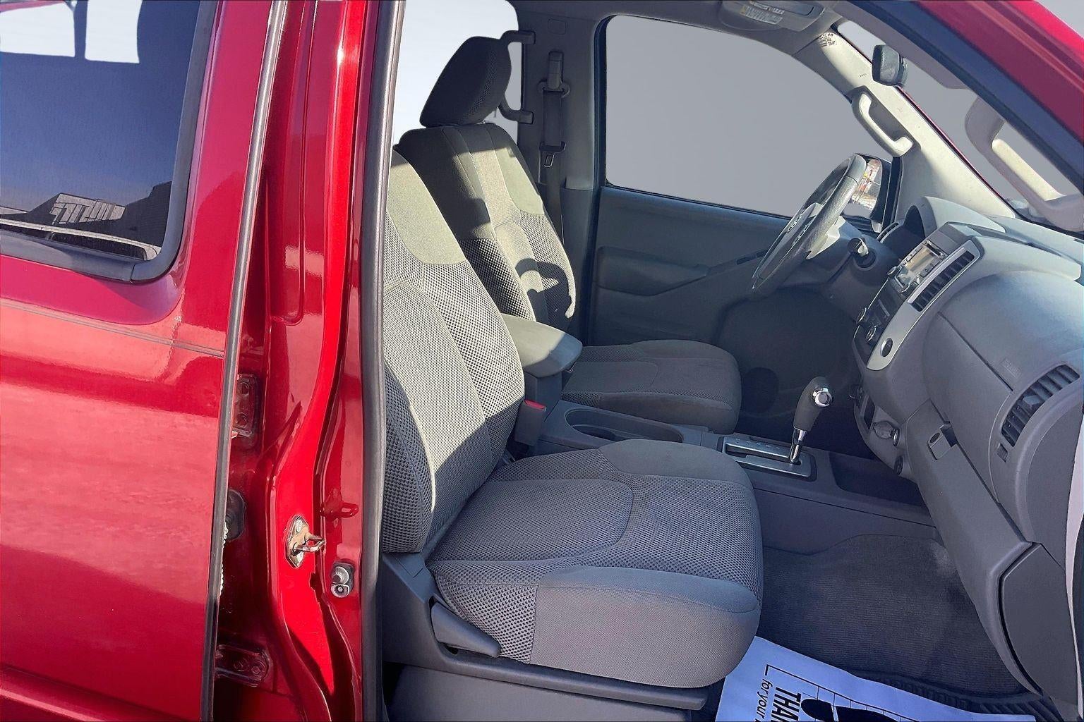 2016 Nissan Frontier SV