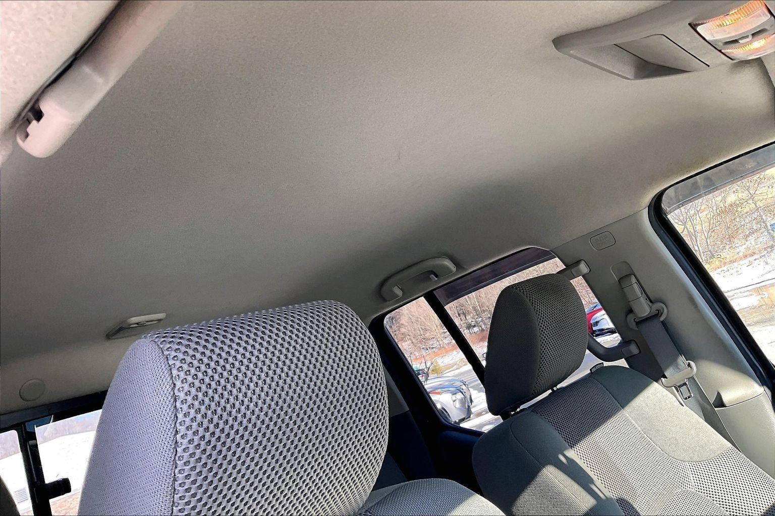 2016 Nissan FRONTIER SV