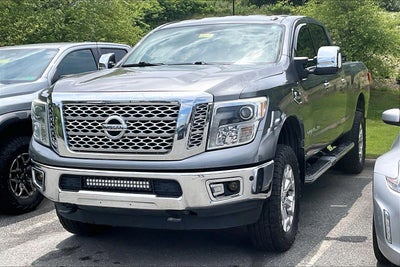 2016 Nissan Titan XD SL