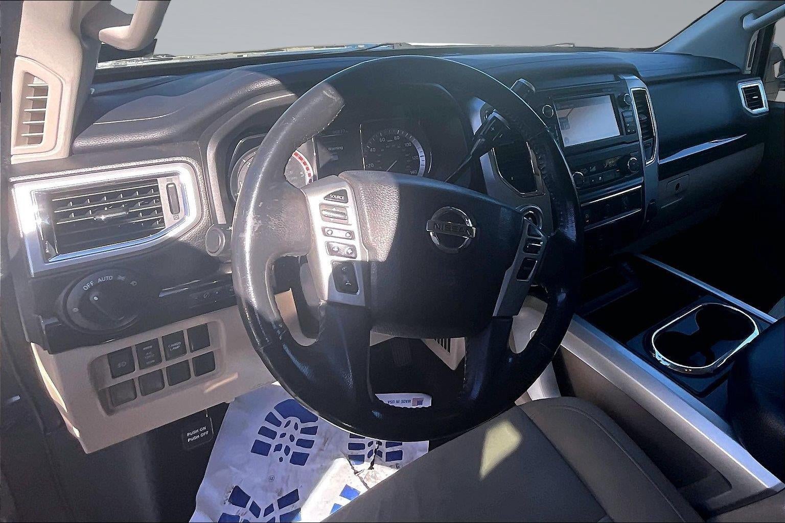2017 Nissan Titan XD SV