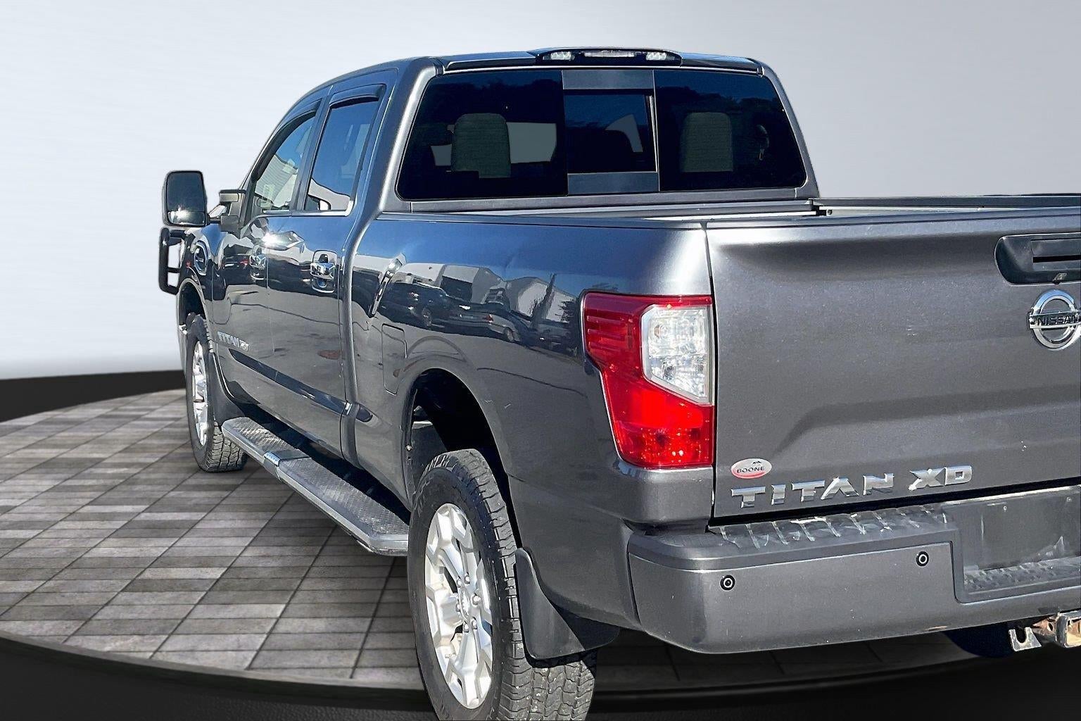 2017 Nissan Titan XD SV