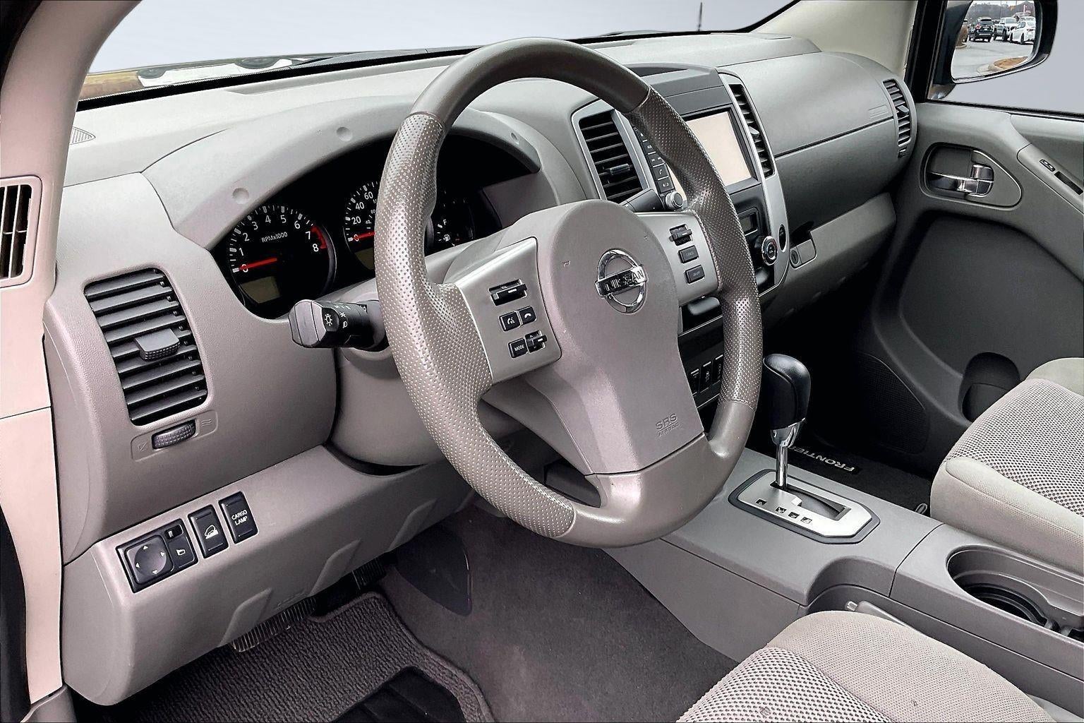 2020 Nissan Frontier SV