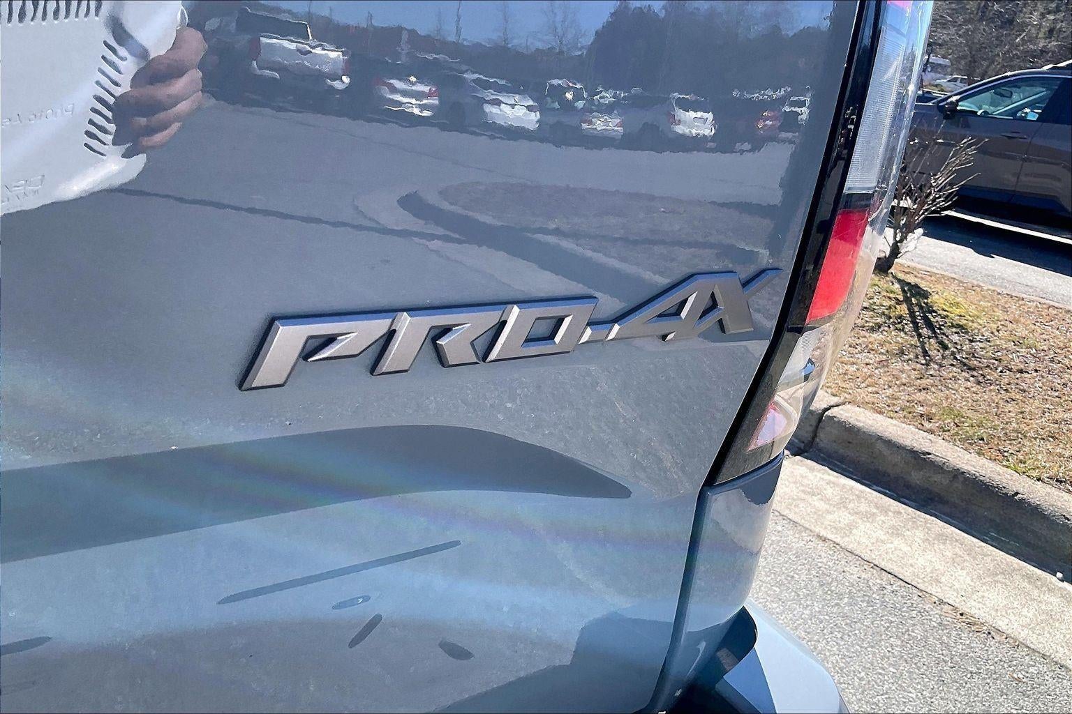 2022 Nissan Frontier PRO-4X