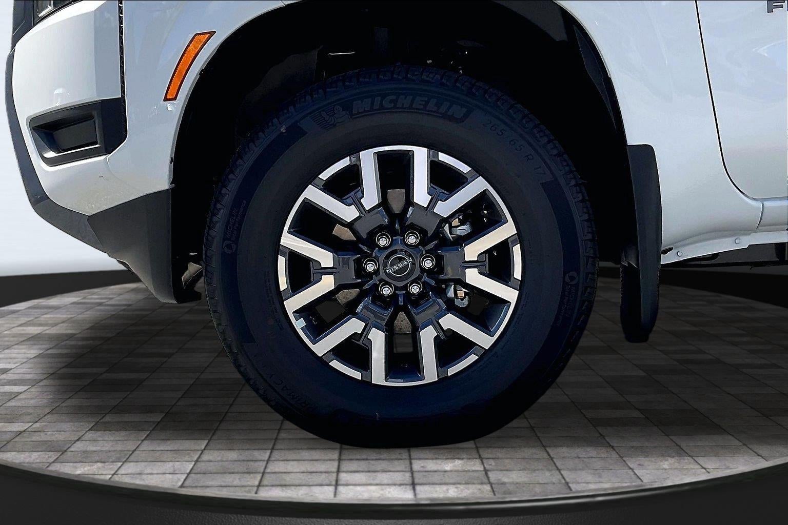 2027 Nissan Frontier SV