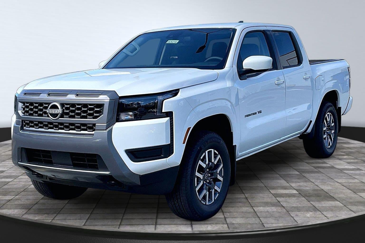 2027 Nissan Frontier SV