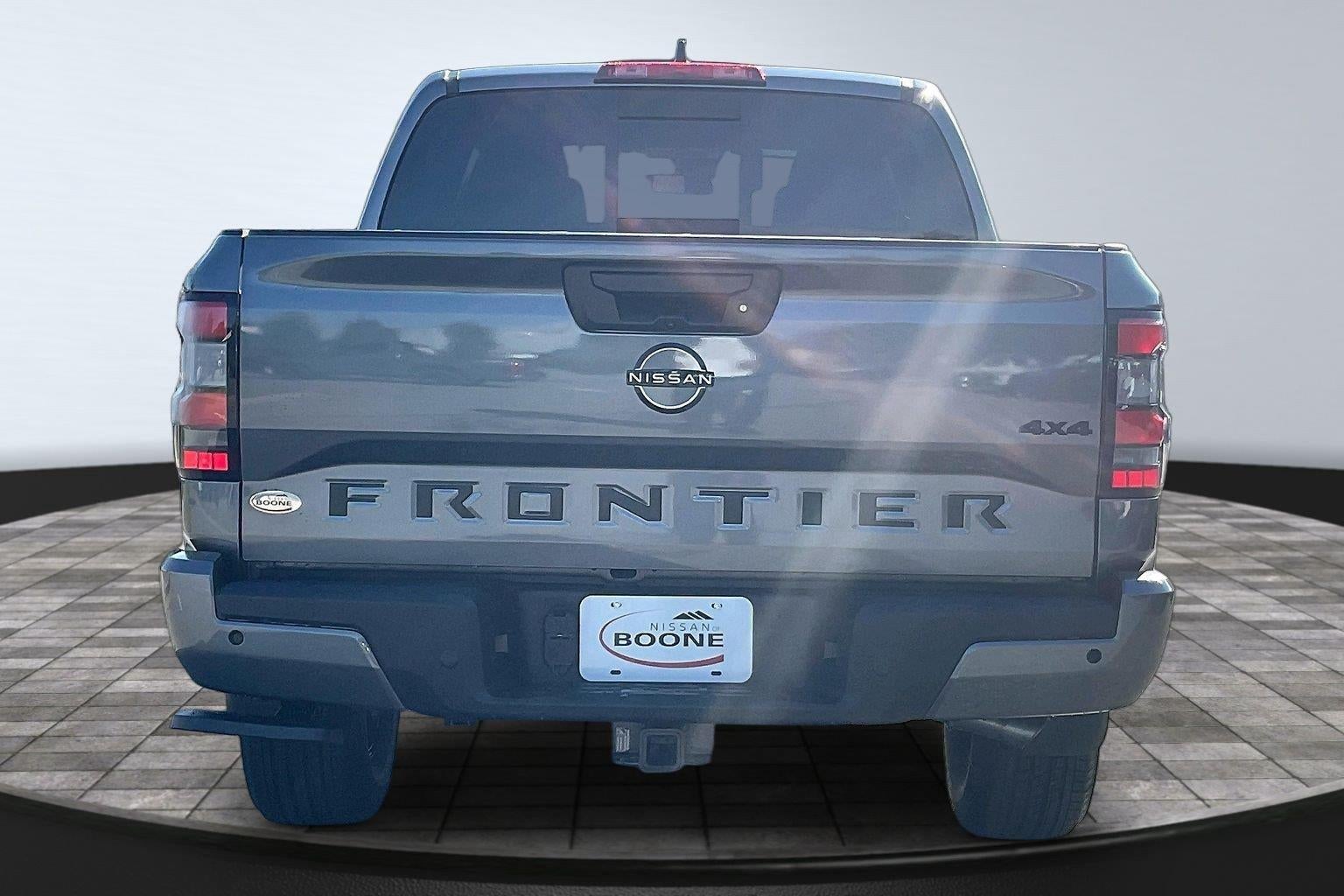 2027 Nissan Frontier SV