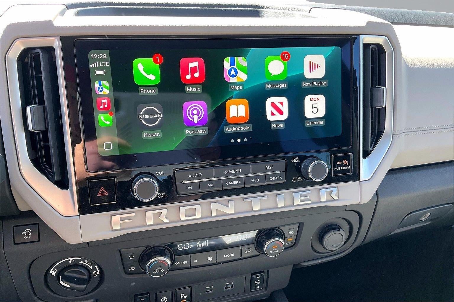 2025 Nissan Frontier SV