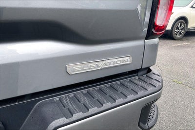 2025 GMC Sierra 1500 Elevation