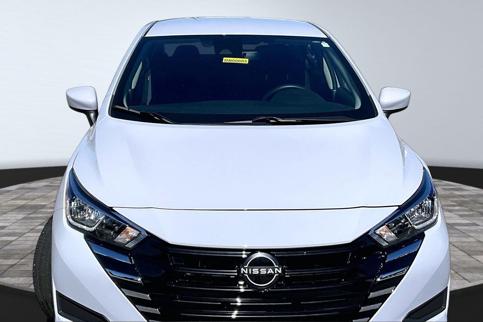 2024 Nissan Versa SV