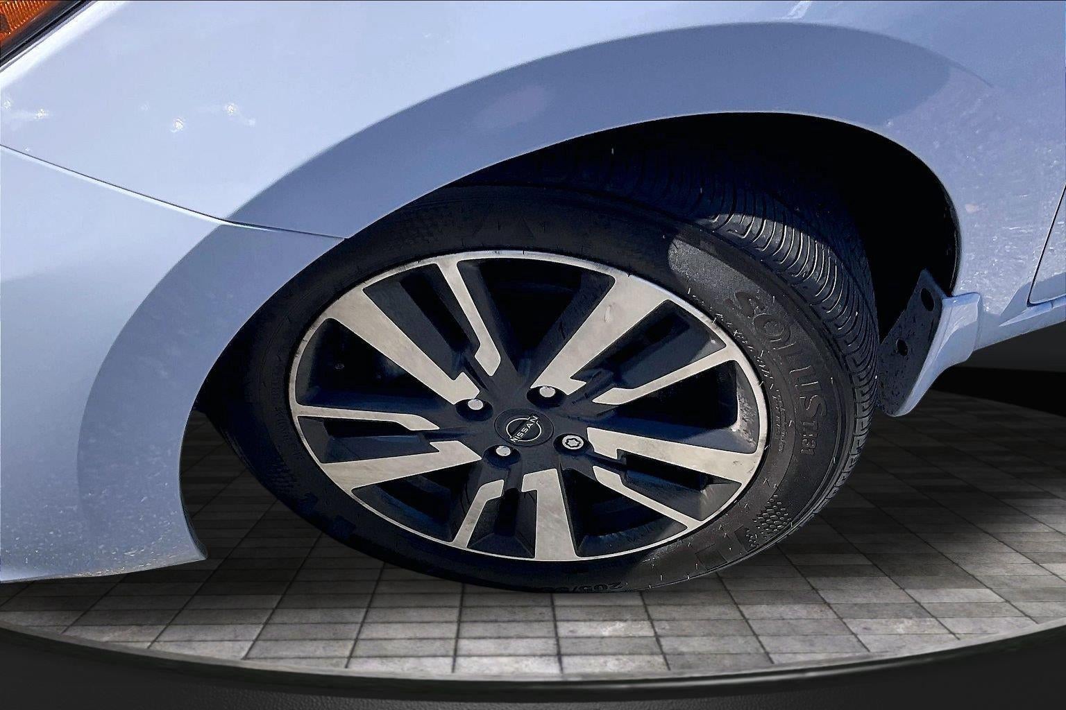 2024 Nissan Versa SV