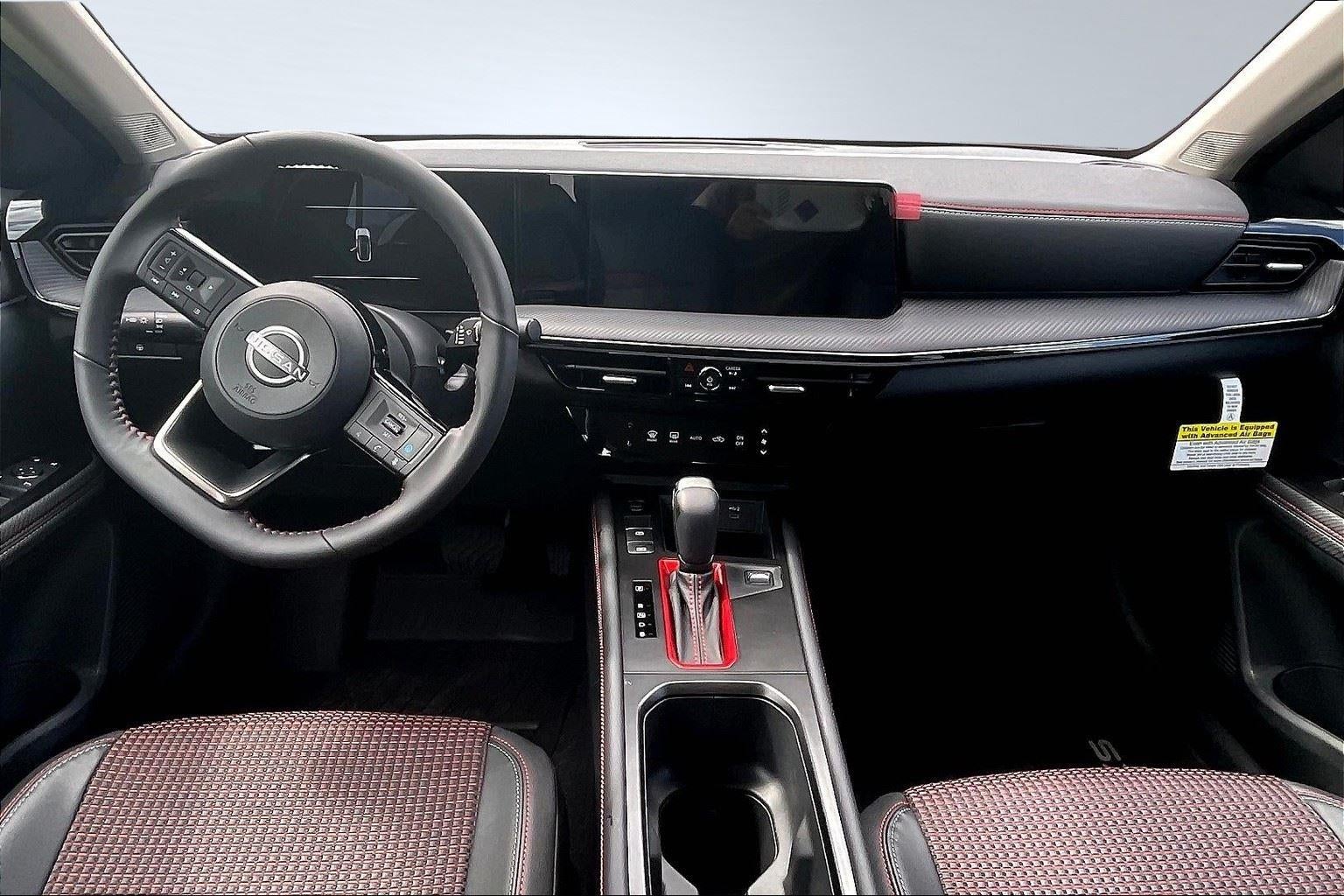 2025 Nissan Kicks SR