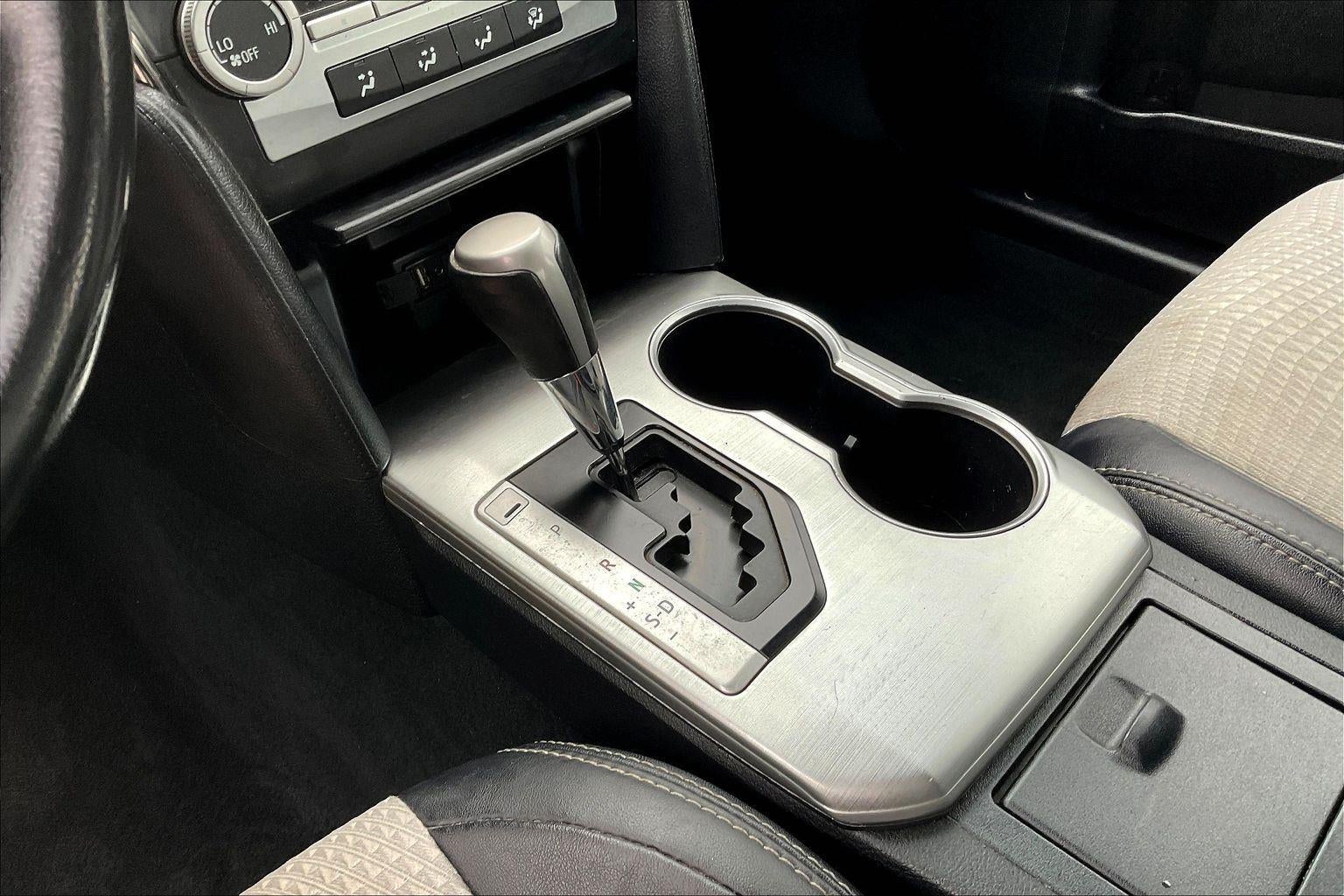 2013 Toyota Camry SE V6