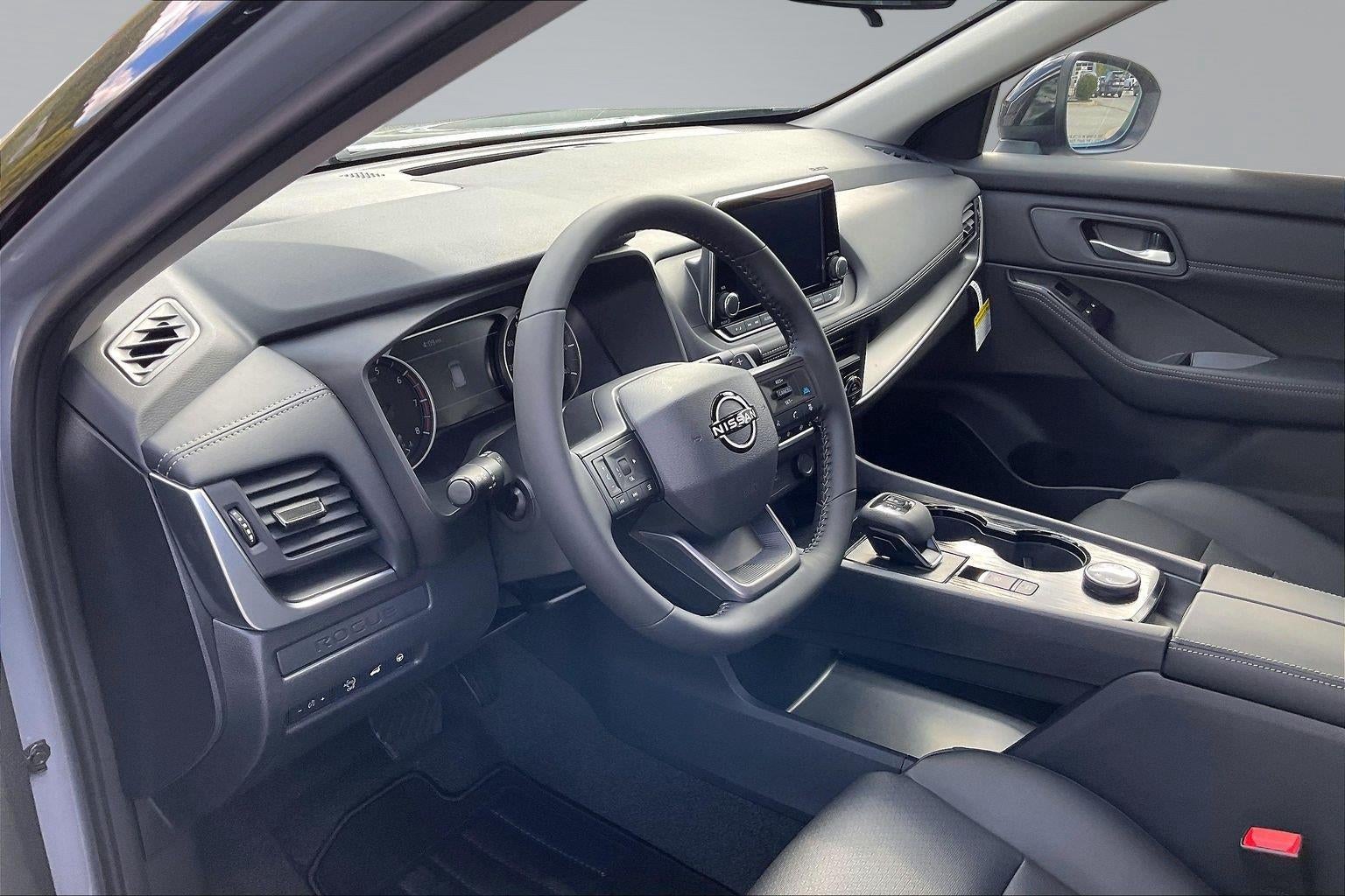 2027 Nissan Rogue Dark Armor