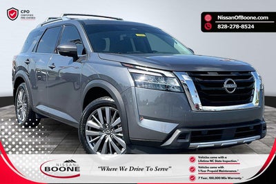 2024 Nissan Pathfinder SL