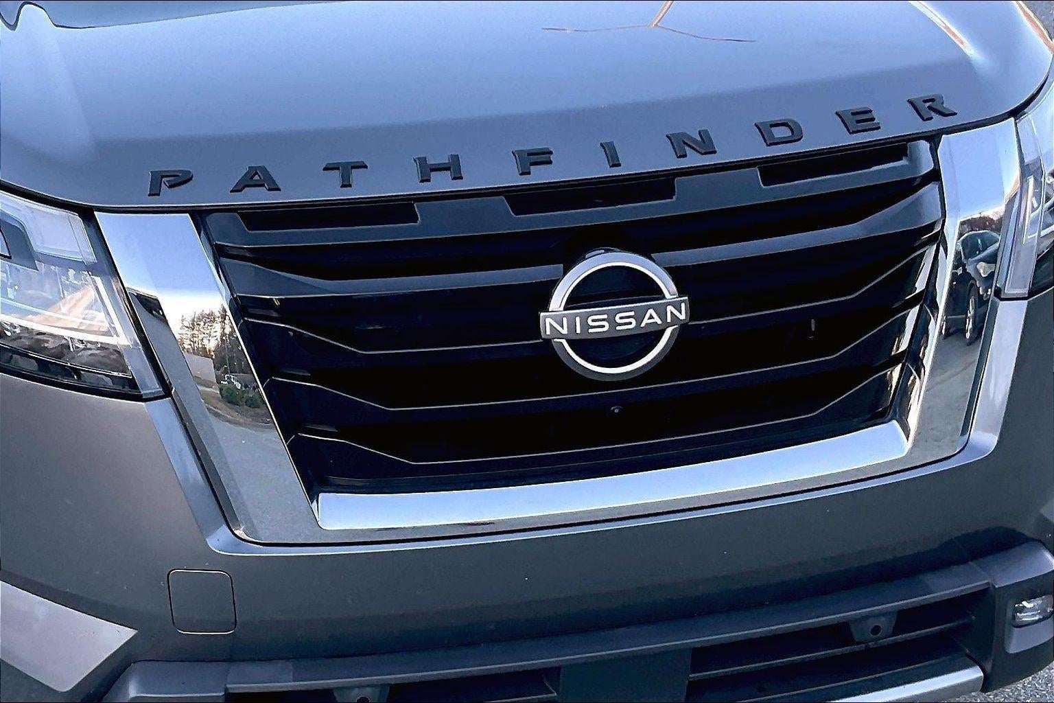 2022 Nissan Pathfinder Platinum