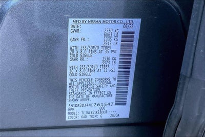 2022 Nissan Pathfinder Platinum