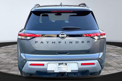 2022 Nissan Pathfinder Platinum