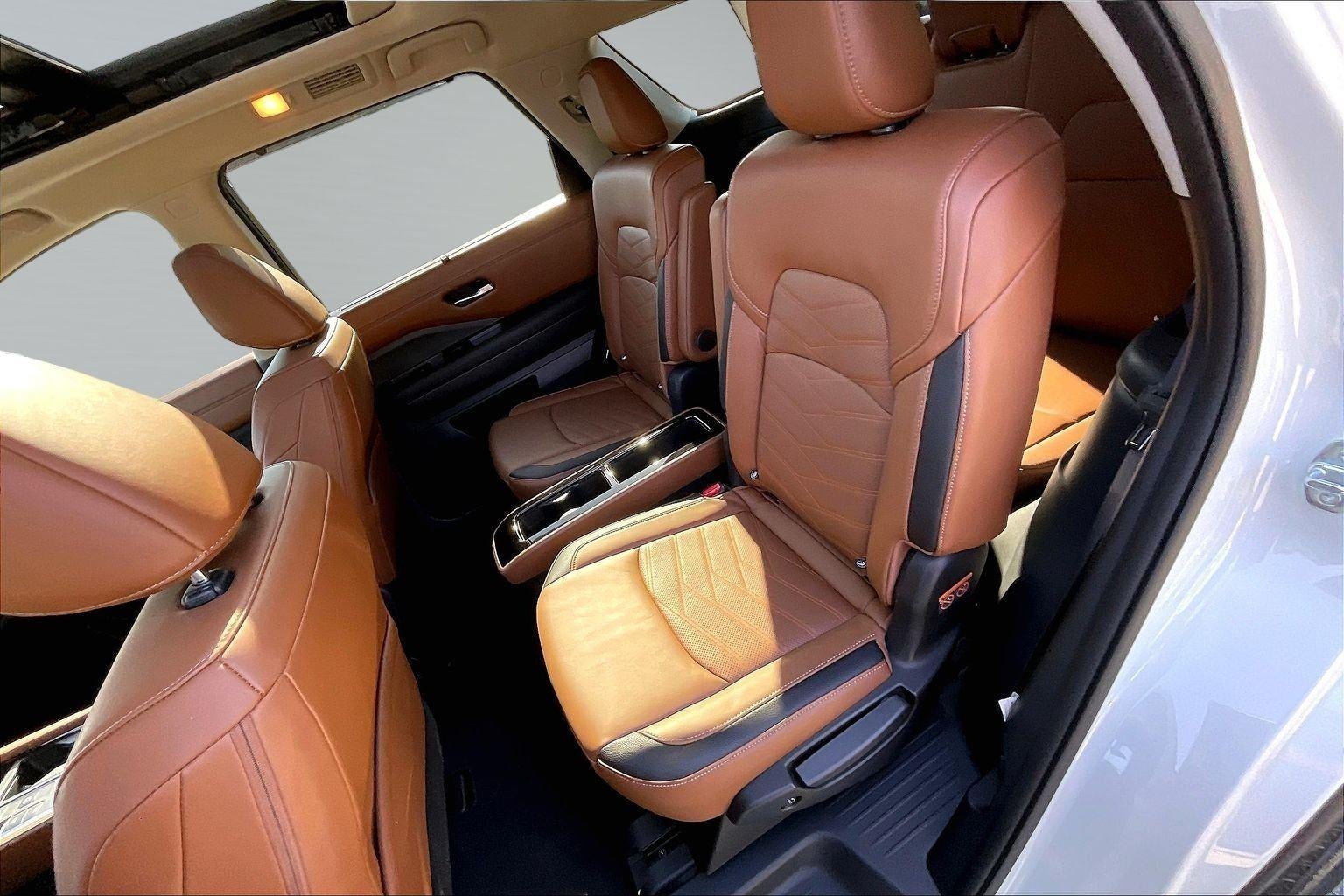 2024 Nissan Pathfinder Platinum