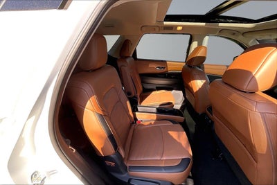 2024 Nissan Pathfinder Platinum