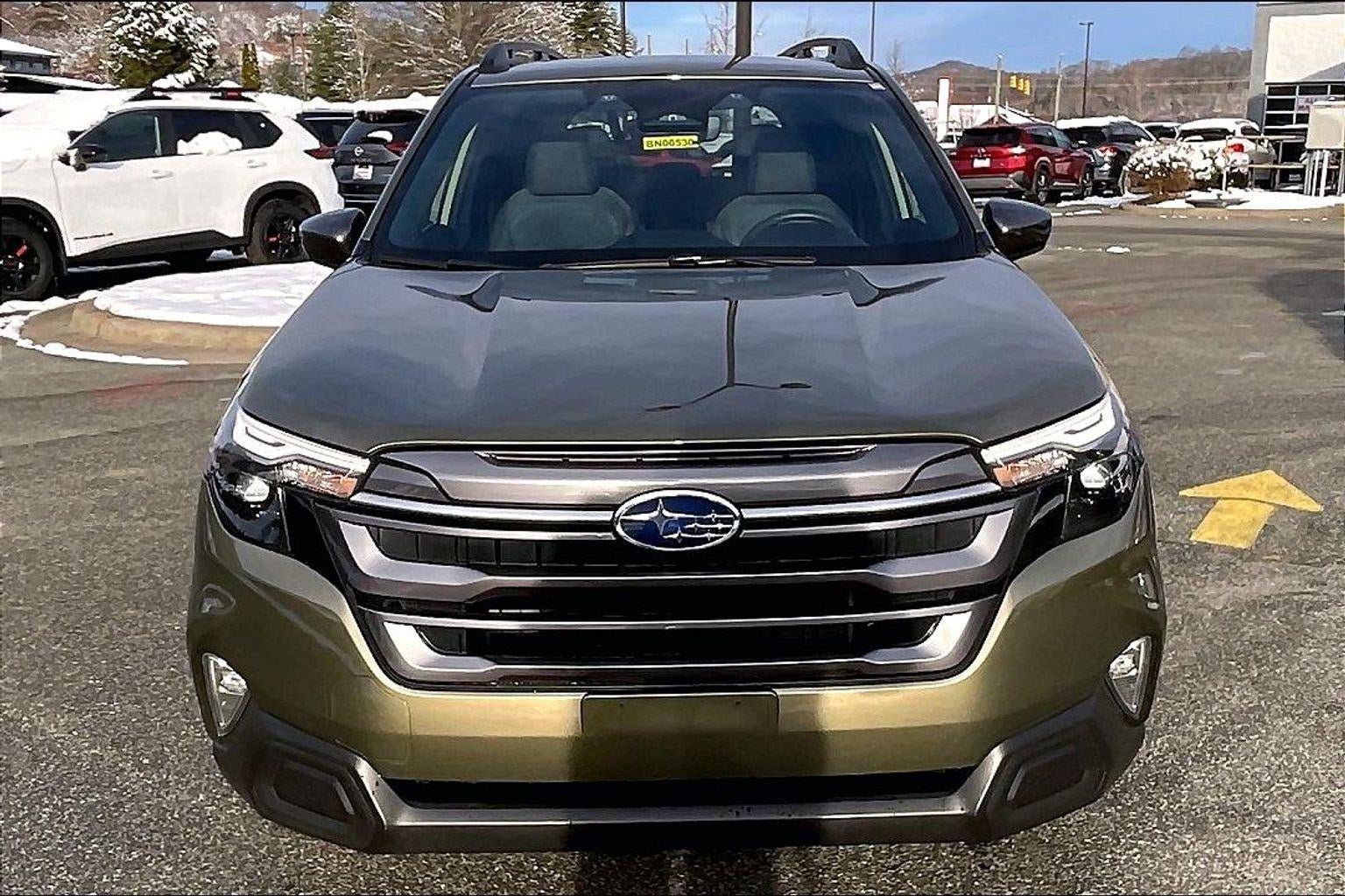 2025 Subaru Forester Premium