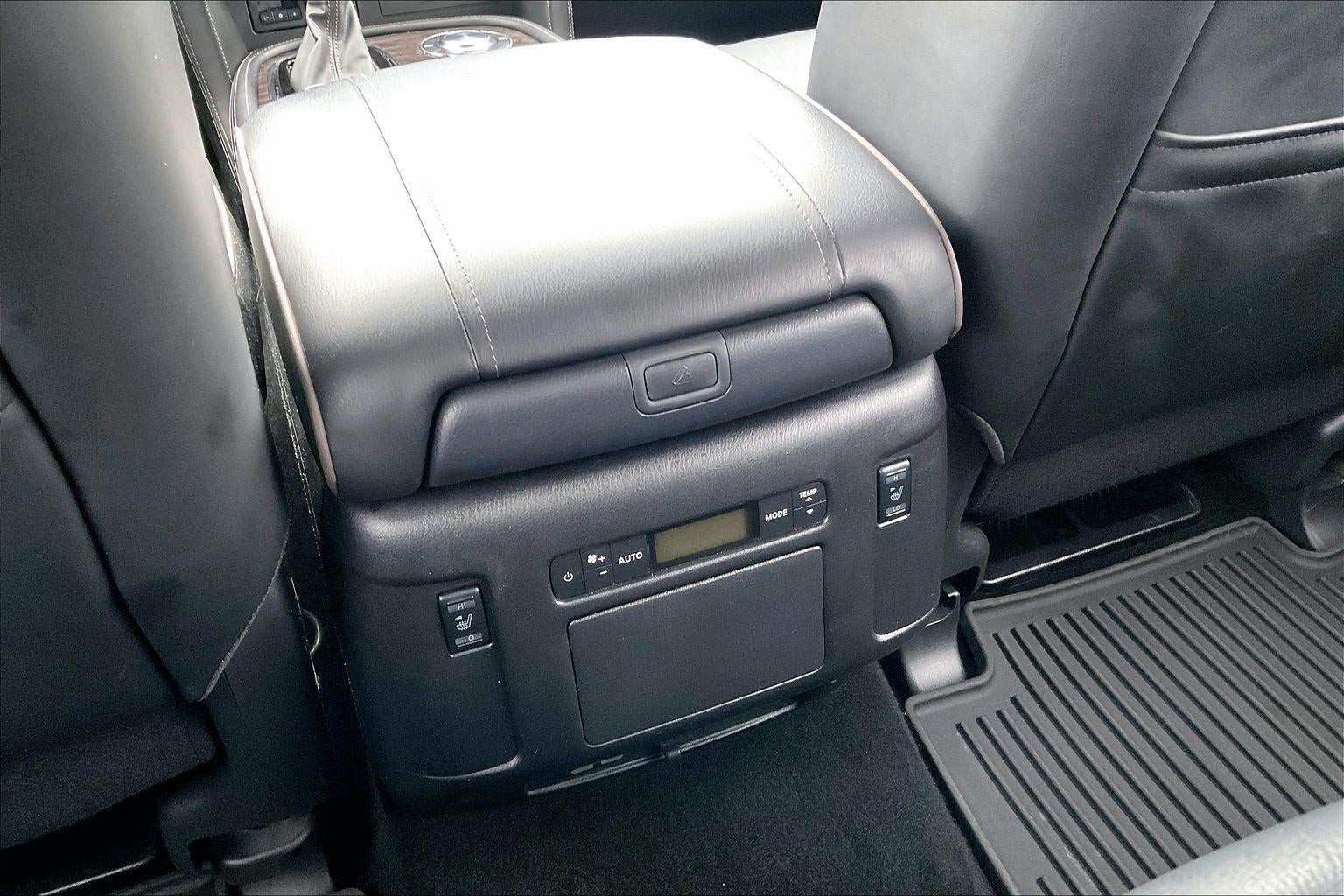 2023 Nissan Armada Platinum