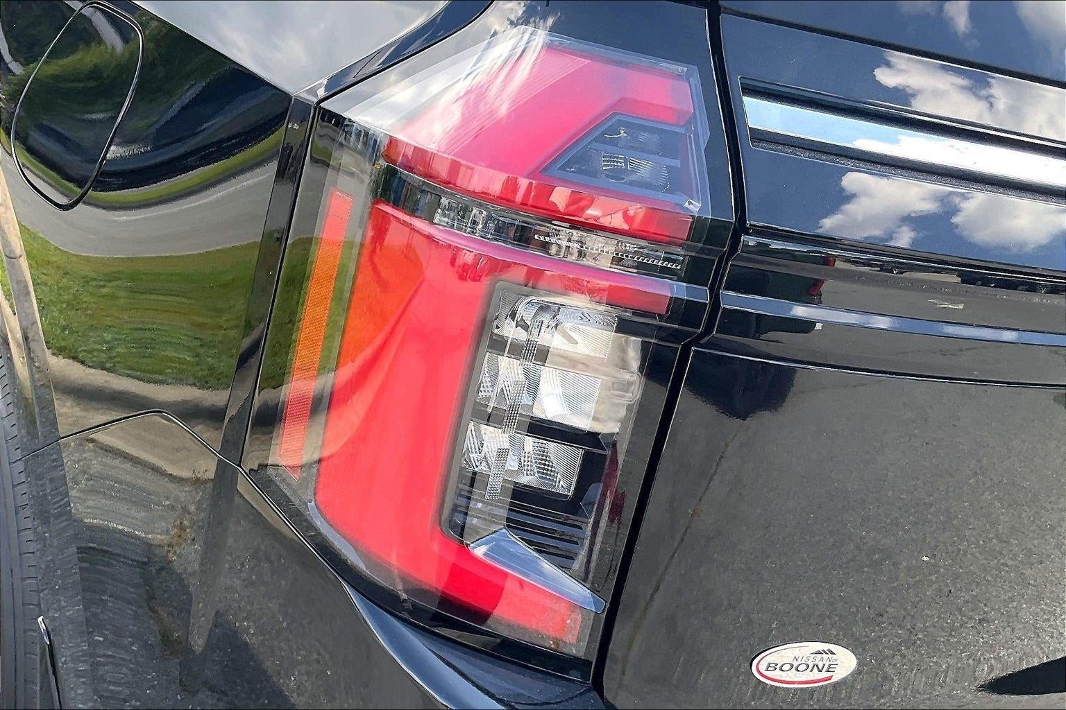 2025 Nissan Armada SV